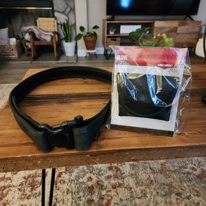 True-spec duty belt new Gove pouch ..belt xl